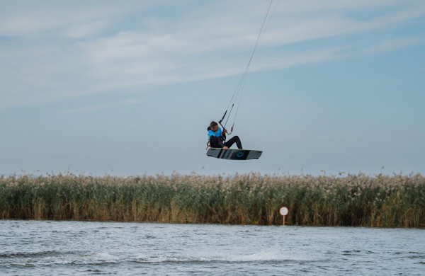 Jėgos aitvarų sporto varžybose Estijoje sėkmė šypsojosi jonaviškiui Danieliui Zapkui 