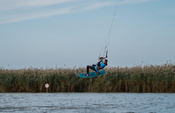 Jėgos aitvarų sporto varžybose Estijoje sėkmė šypsojosi jonaviškiui Danieliui Zapkui 