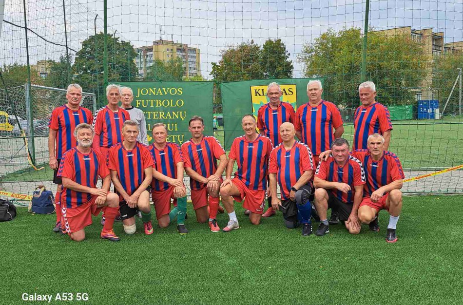 Baigėsi 2023 m. Lietuvos senjorų (60+) mažojo futbolo pirmenybės