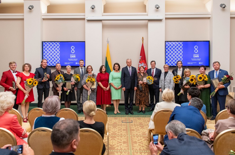 Prezidentūroje vykusiuose apdovanojimuose - speciali Komisijos padėka įteikta Domui Noreikai (Jonavos r.)