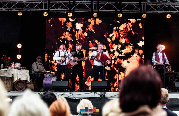 Jonavos traktieriuje šmaikščiai ir smagiai išlydėtas rugsėjis