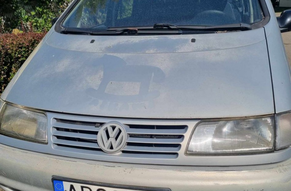 Automobilio VW SHARAN pardavimas viešo aukciono būdu