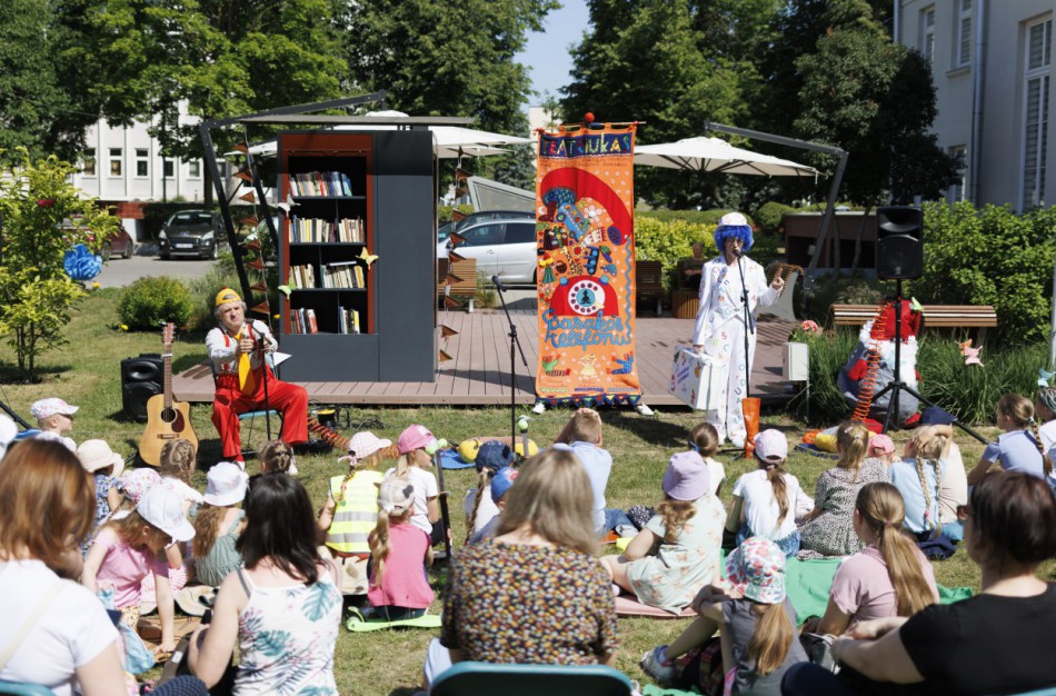 Aktyviausi iniciatyvos „Atverk duris vasarai“ veiklų organizatoriai apdovanoti kelione į Lenkiją