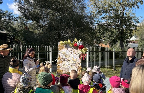 Rudens šventė „Medaus kelias“