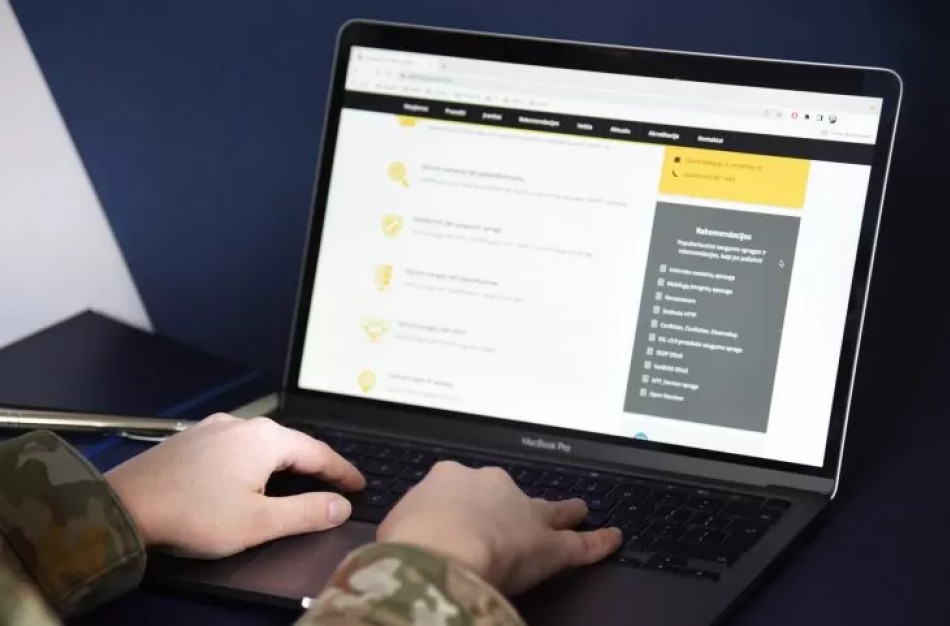 Pratybų „Kibernetinis skydas PhishEx“ rezultatai: internetinių sukčių žinutės neatpažino beveik kas penktas darbuotojas