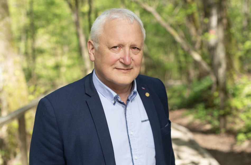 Sveikatos mokslų profesorius papasakojo, kada sportą pakeis tabletės