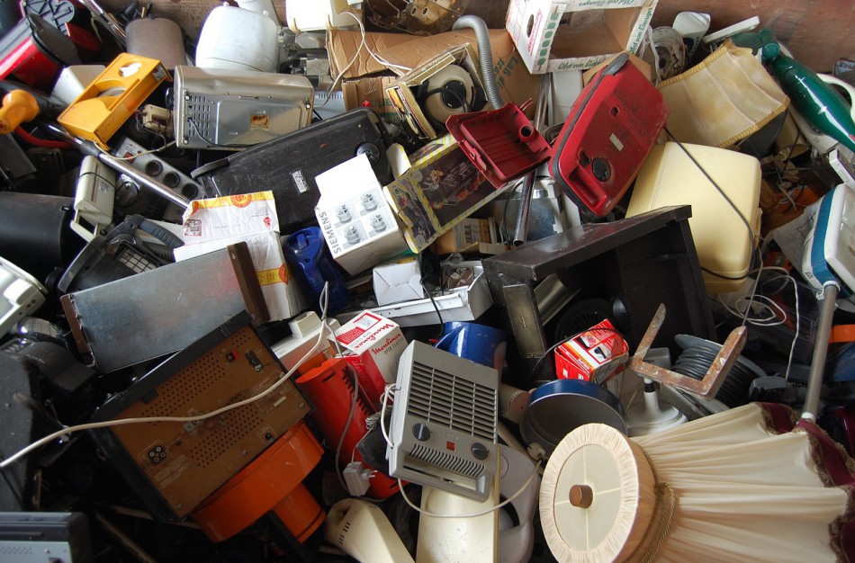Elektronikos atliekos: galima perdirbti viską, net laidus