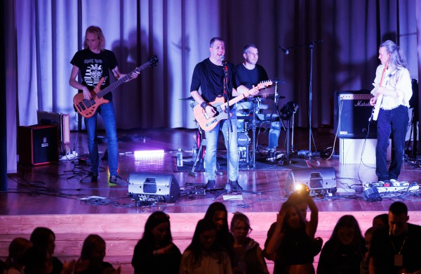 Gimnazijoje praūžė naktinis projektas „Ralio naktis 2023²“