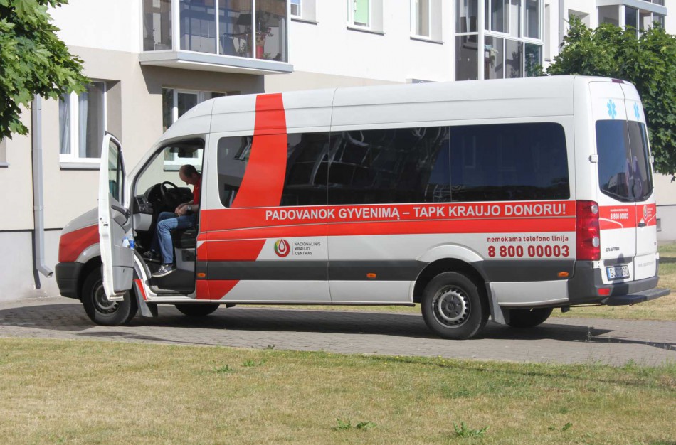 Kraujo donorystės akcijos vyksta darbo metu: kaip duoti kraujo dirbančiam žmogui?