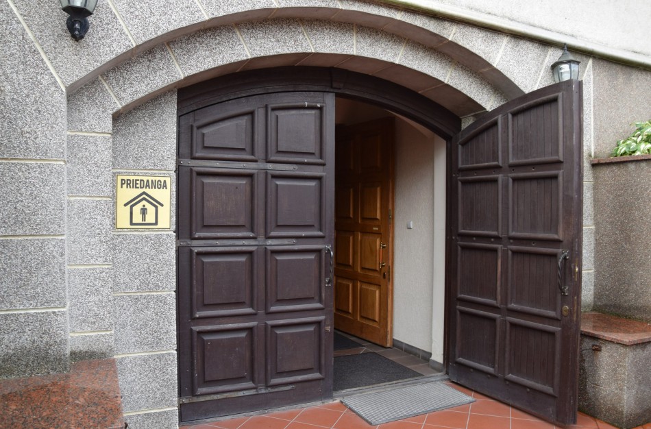 Sparčiai auga priedangų skaičius