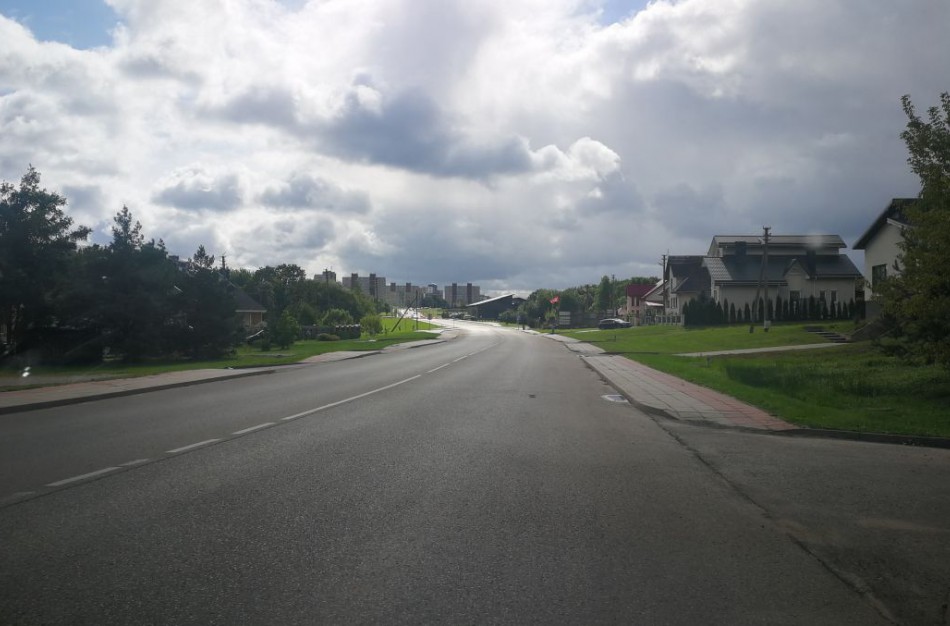 Skaitytoja Milda teiraujasi: gal kas nors kreipėsi dėl Juodmenos apšvietimo?