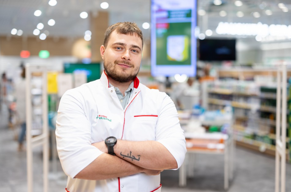 Atsargiai – slidu: pataria, kaip teisingai kristi ir gydyti sutrenktą kūno vietą