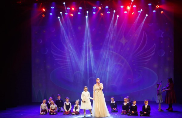 Jonavos „Neries” pagrindinei mokyklai – 25 metai