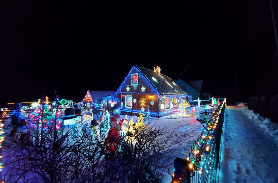 Atsakė, kiek elektros sunaudoja kalėdinės girliandos: suma gali siekti ir eurą, ir kelis šimtu