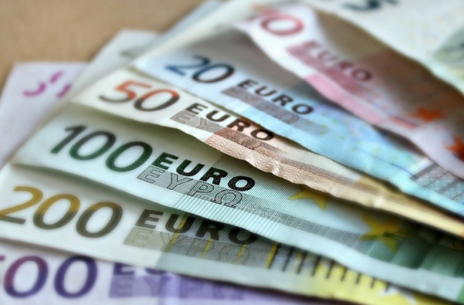 Iki metų pabaigos ūkininkus pasieks 194 mln. eurų parama už deklaruotus plotus