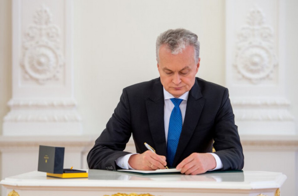 Prezidentas: Vyriausybės pažadai mokytojams kitąmet nebus pamiršti