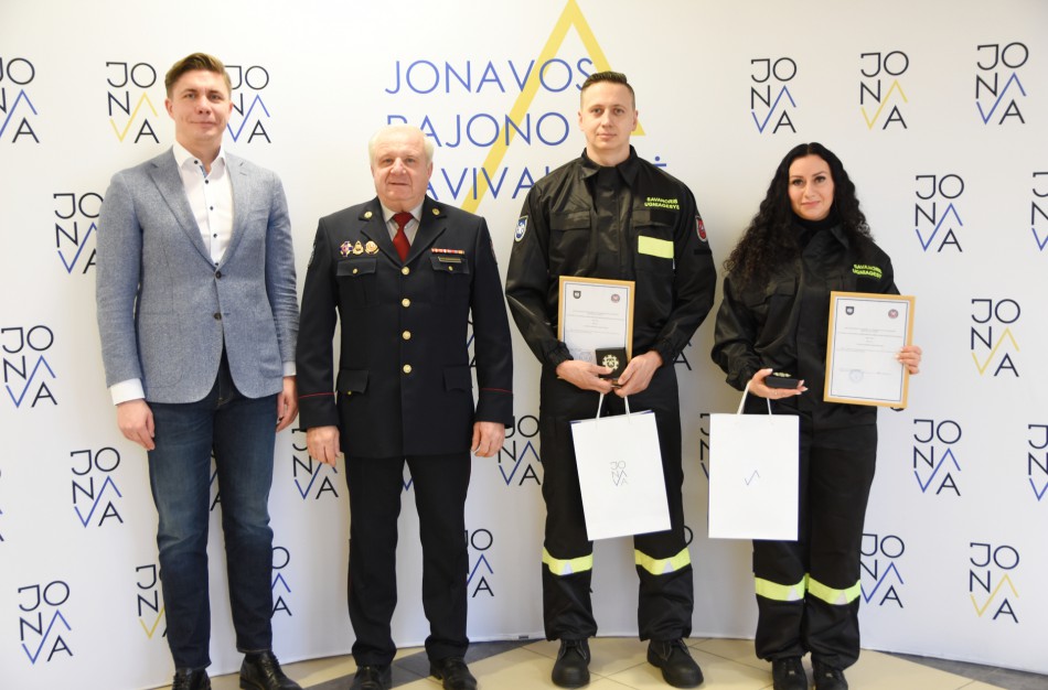 Ugniagesių savanorių draugijoje – nauji gelbėtojai