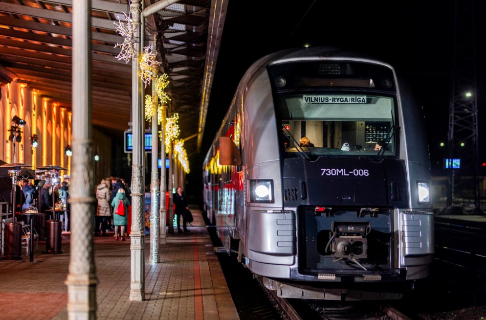 Iš Vilniaus į Rygą išvyko pirmasis „LTG Link“ traukinys
