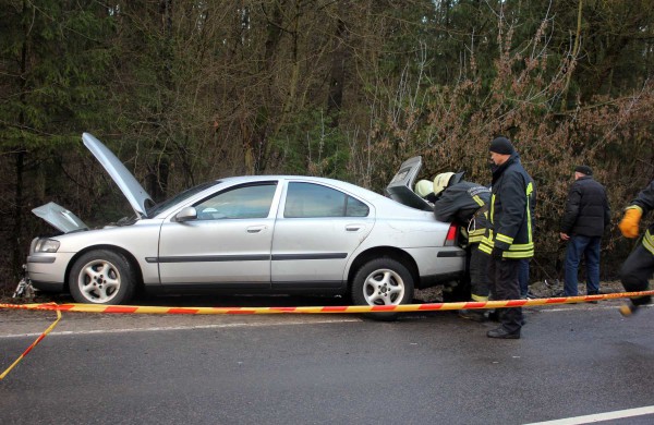 Prie Ragožių – avarija, sužeista moteris