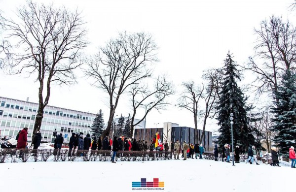 Sausio 13-ąją Neries pakrantėje pagerbtas Laisvės gynėjų atminimas