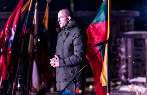 Sausio 13-ąją Neries pakrantėje pagerbtas Laisvės gynėjų atminimas