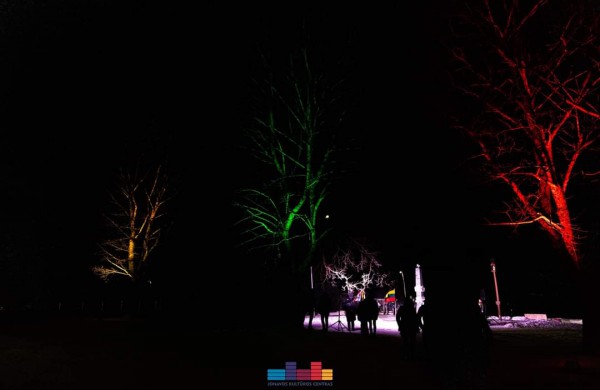 Sausio 13-ąją Neries pakrantėje pagerbtas Laisvės gynėjų atminimas