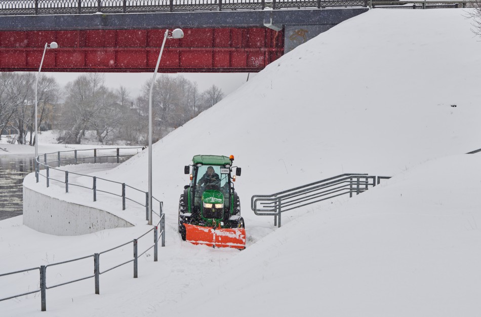 Pasitikrinkime, kas ir kaip valo kelius Jonavoje 