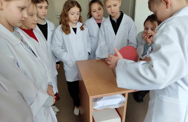 Jonavos „Neries“ pagrindinėje mokykloje pradėjo veikti „Sveikatos mokyklėlė“