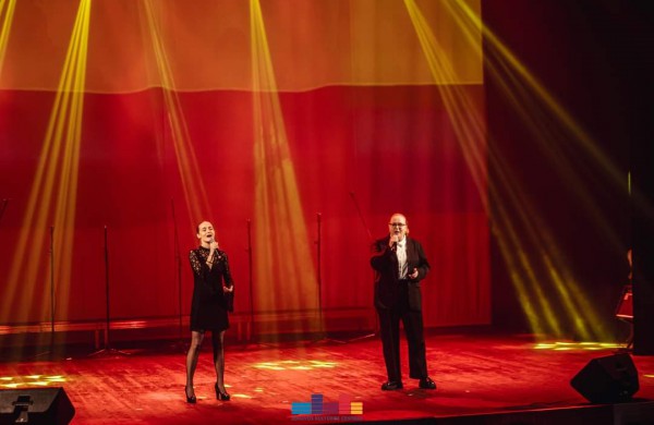 Lietuvos valstybės atkūrimo dieną širdys siaudė Lietuvai