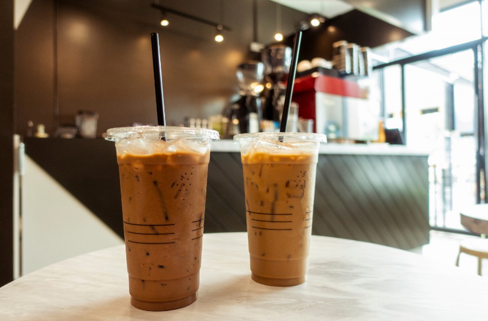 Gamintojai ir importuotojai turės teikti duomenis apie maistui ir gėrimams supakuoti naudotas vienkartines plastikines pakuotes