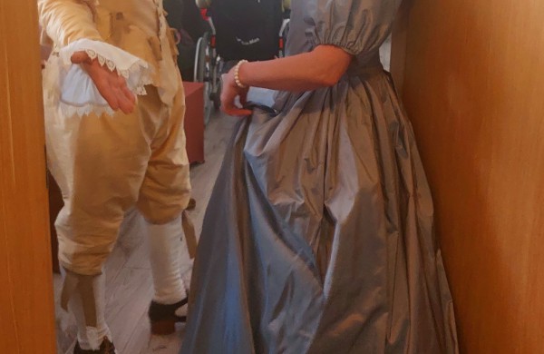 Jonavos globos namuose – Radvilų epochos madų popietė