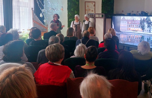 Jonavos globos namuose – Radvilų epochos madų popietė