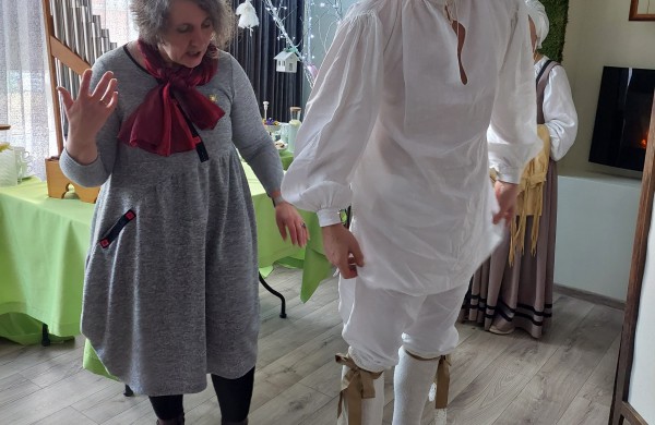 Jonavos globos namuose – Radvilų epochos madų popietė