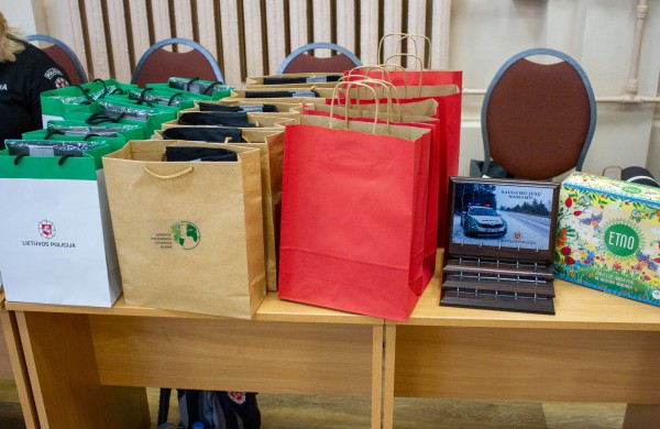 Senjorų ture varžėsi šešios komandos 