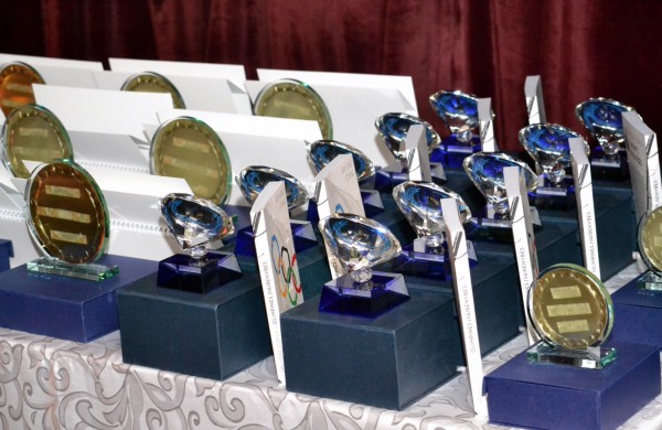 Geriausi sportininkai apdovanojimų žengė raudonuoju kilimu...