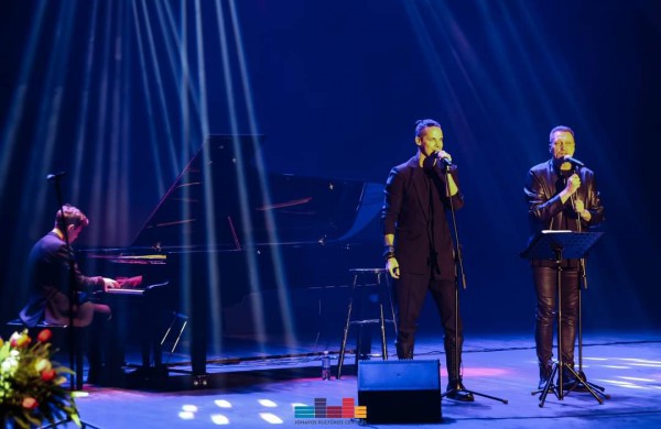 Kovo 8-ąją - ,,Metų Jonavietės" apdovanojimai ir gražiausios baladės