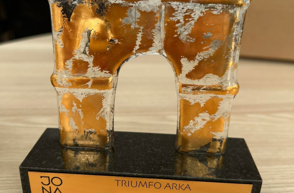 Atnaujintas savivaldybės apdovanojimų „Triumfo arka“ teikimo tvarkos aprašas