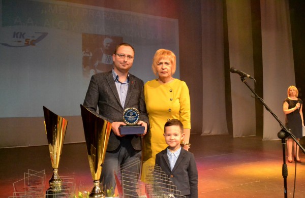 Geriausi sportininkai apdovanojimų žengė raudonuoju kilimu...