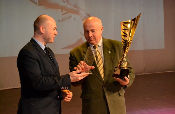 Geriausi sportininkai apdovanojimų žengė raudonuoju kilimu...