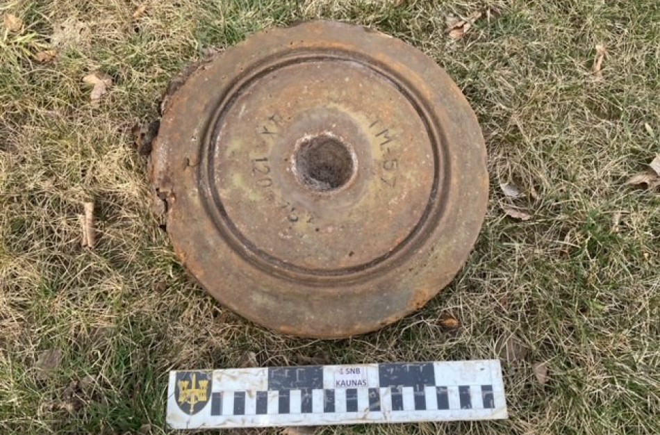 Daugėja pranešimų apie gyventojų rastus sprogmenis