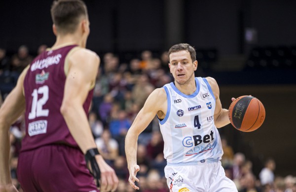 Jonavos „CBet“ išvykoje pralaimėjo Panevėžio „7bet-Lietkabeliui“
