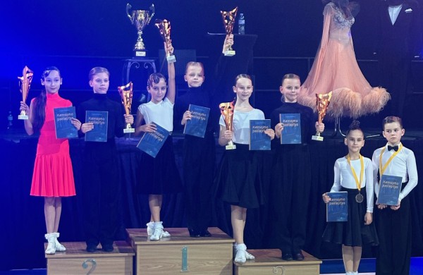 ,,Bonus" šokėjai ir toliau garsina Jonavą