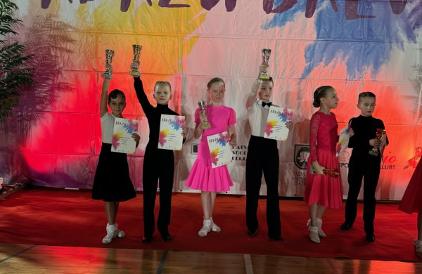 ,,Bonus" šokėjai ir toliau garsina Jonavą