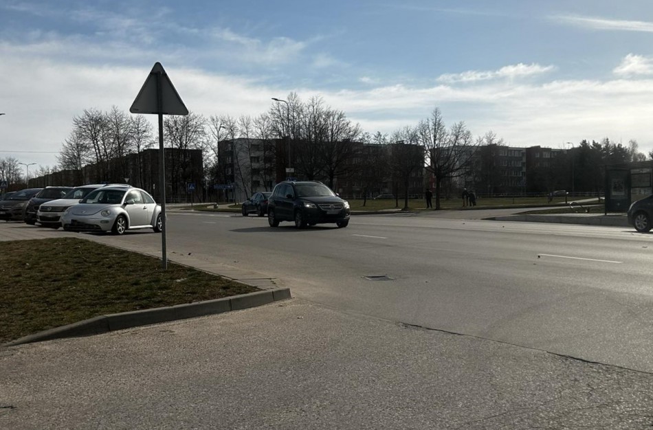 Skaitytojos užklausa dėl išvažiavimo iš kiemo Žemaitės g. bus svarstoma SEK  