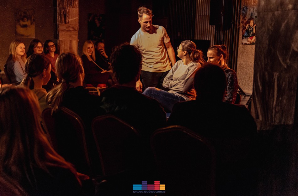 Kraštiečiui R. Kleziui įteiktas prestižinis „Auksinio scenos kryžiaus“ apdovanojimas