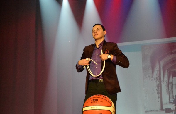 Geriausi sportininkai apdovanojimų žengė raudonuoju kilimu...