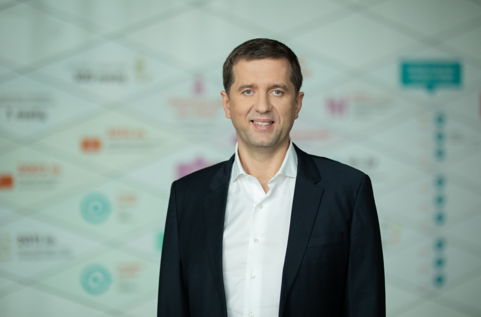 LIPFA: Beveik 70 proc. Lietuvos gyventojų mano, kad anksti taupyti pensijai būtina, atskleidė apklausa 