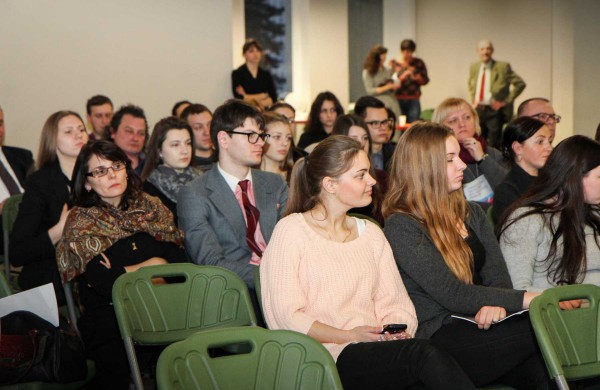 Jaunimas Jonavoje nori picerijos, šiuolaikinio bei aktyvaus jaunimo centro ir daugiau šypsenų
