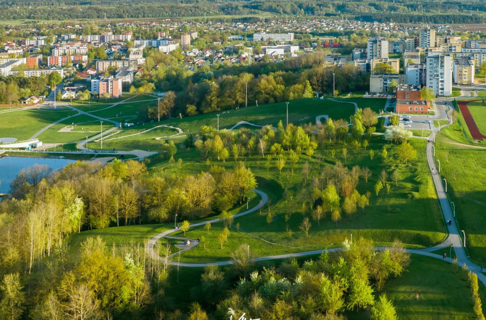 Klastingas priešas tyko ne tik miškuose, bet ir parkuose