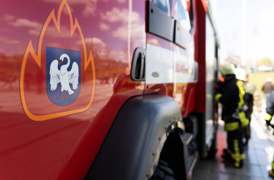 Rajone kilus gaisrui, į pagalbą teko kviestis karius